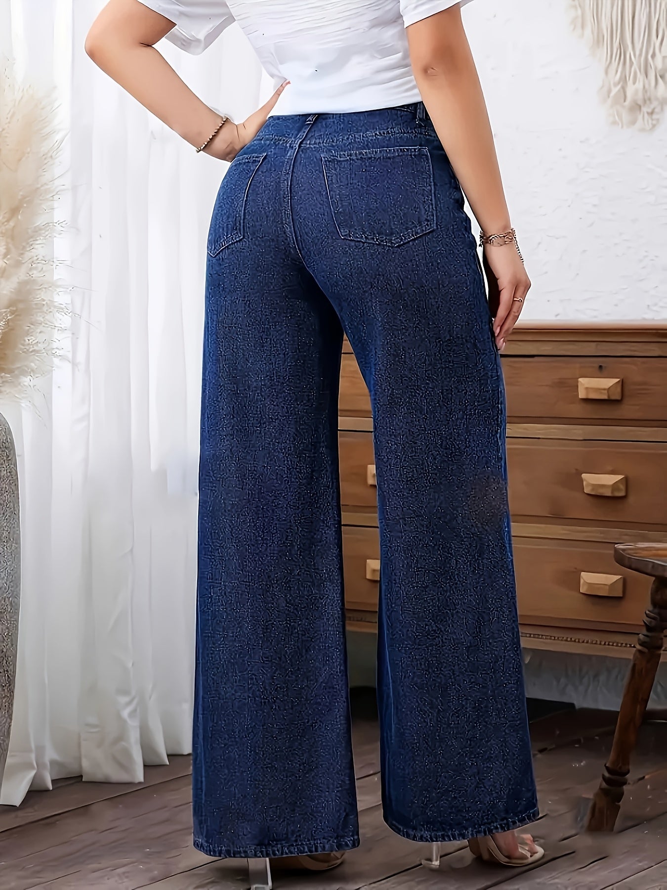 Women's Plus Size High-Waisted Wide Leg Jeans, Casual Denim Pants with Medium Stretch, Solid Color Washed Fabric, All-Season Comfort, Plus Size Jeans
